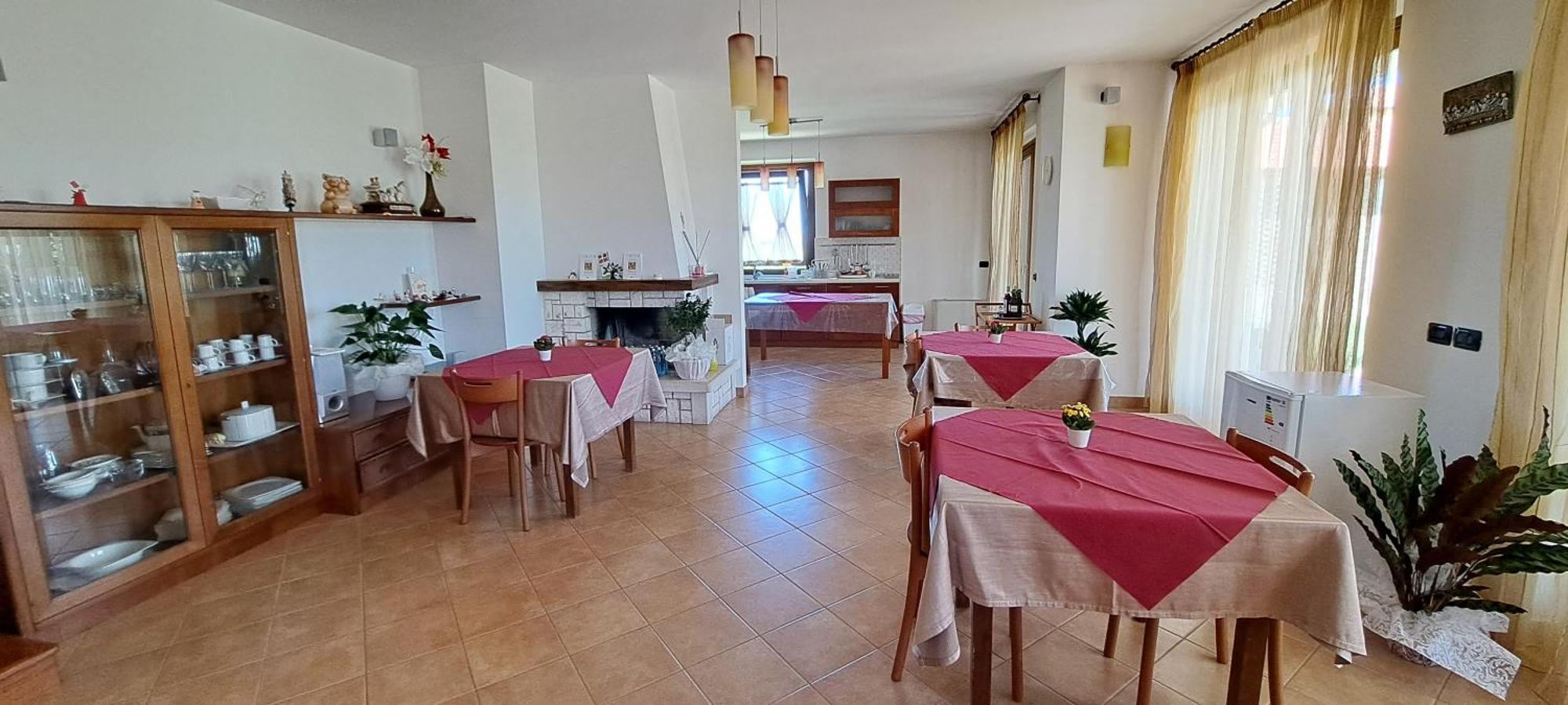 B & B Le Tre Rose Tollo Zewnętrze zdjęcie
