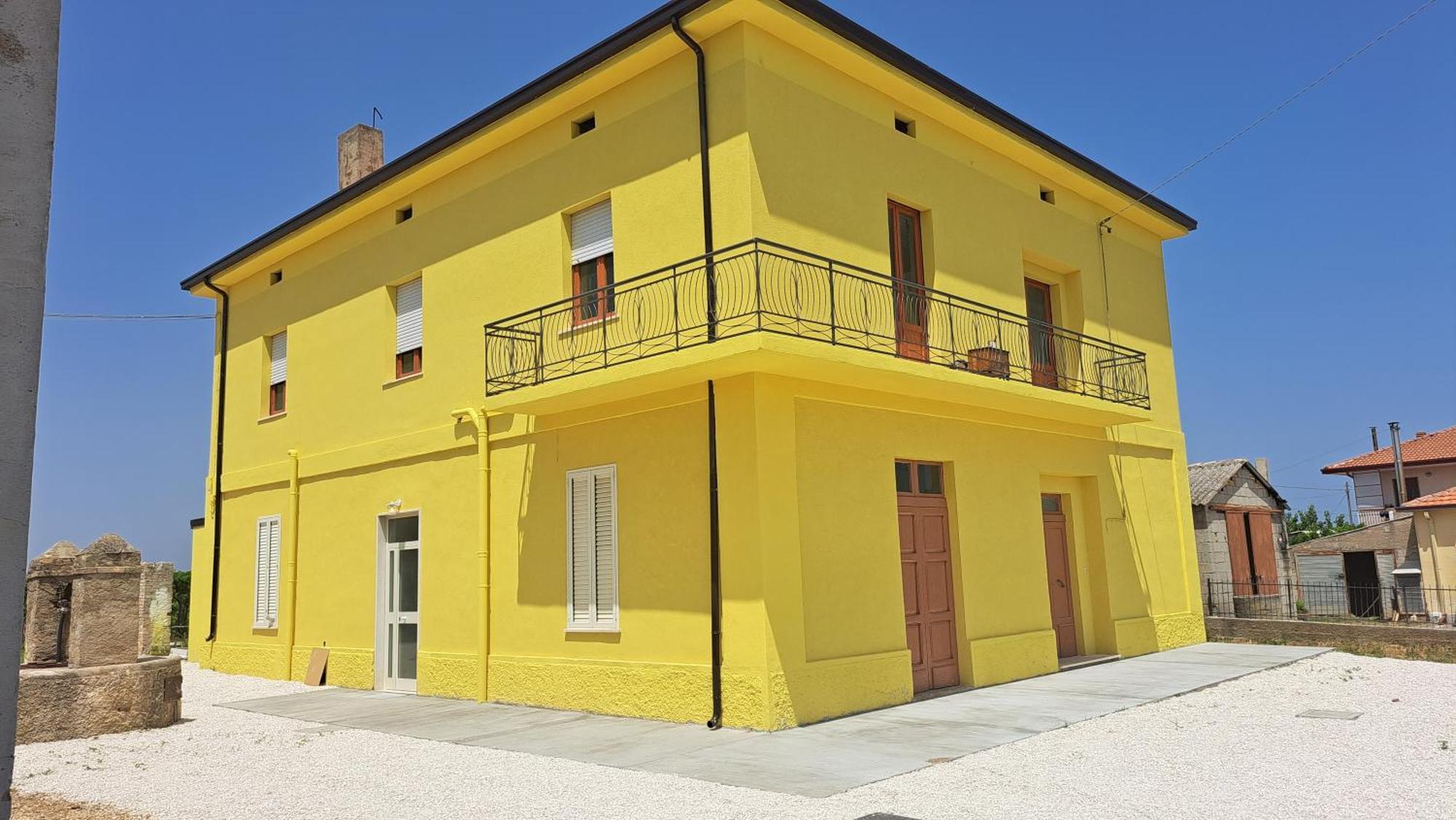 B & B Le Tre Rose Tollo Zewnętrze zdjęcie